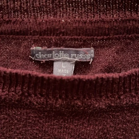 Charlotte Russe size large, long, batwing, style sleeve blouse - Picture 2 of 5